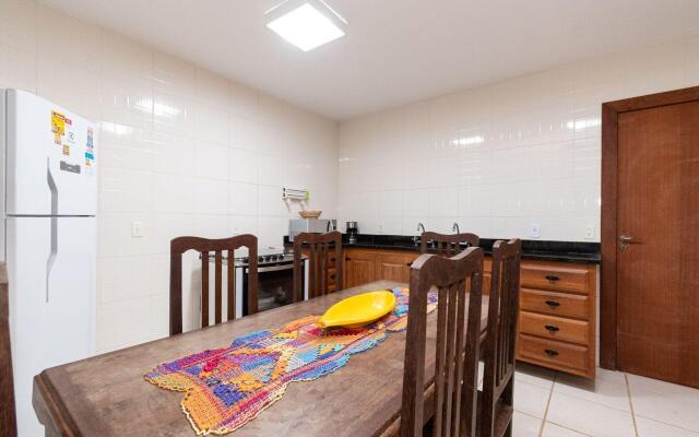 4 Suítes + Piscina e Churrasqueira | 3 Irmãos