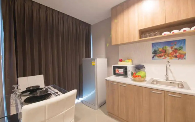 Pansook The Urban Condo