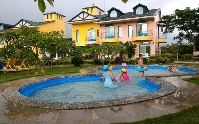 Bohemian Resort