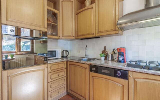 Ca' Mia in Menaggio with 3 bedrooms and 2 bathrooms