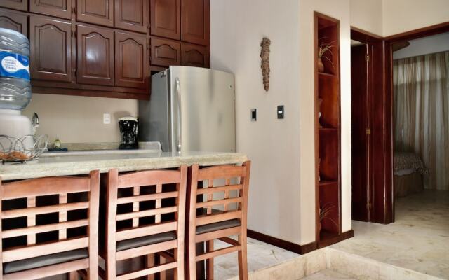 Chan Bahlum By Select