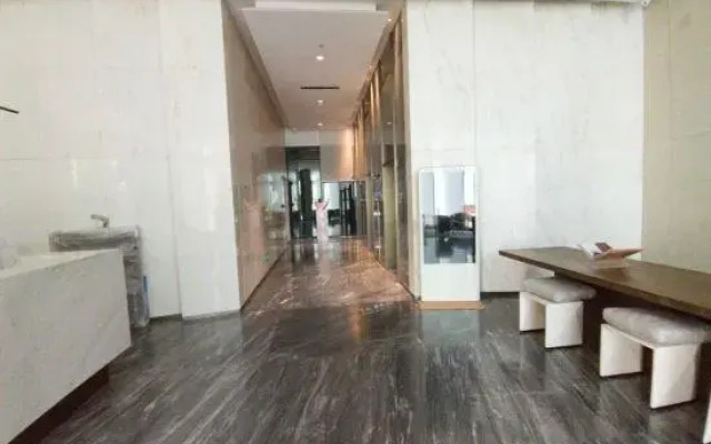 Baichen Executive Apartment (Shenzhen International Convention and Exhibition Center)