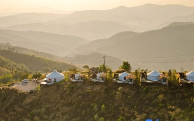 Oasis Yurt Villa @ Doi Lan