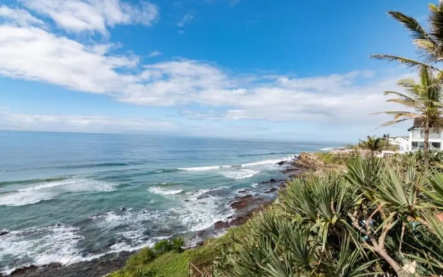 3 Bedroom Beachfront Apartment