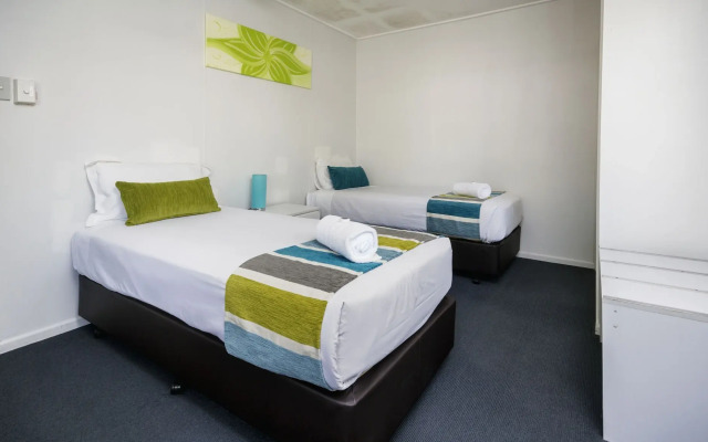 The Beach Motel Hervey Bay