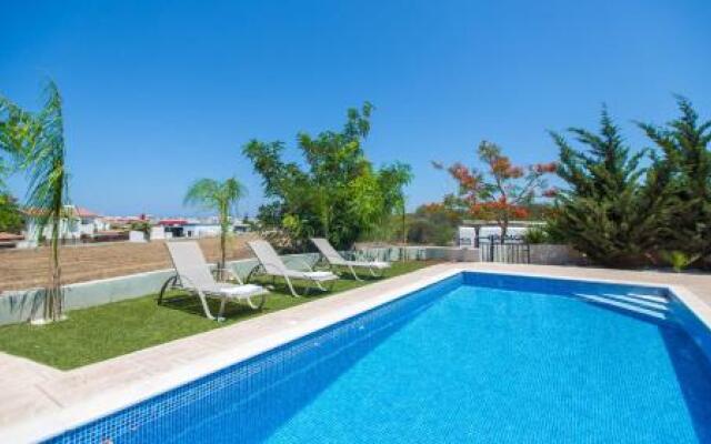 Oceanview Villa 445