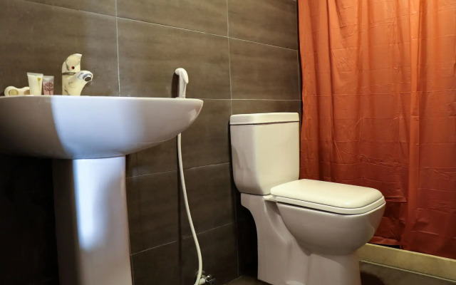 Grand Suites Hotel