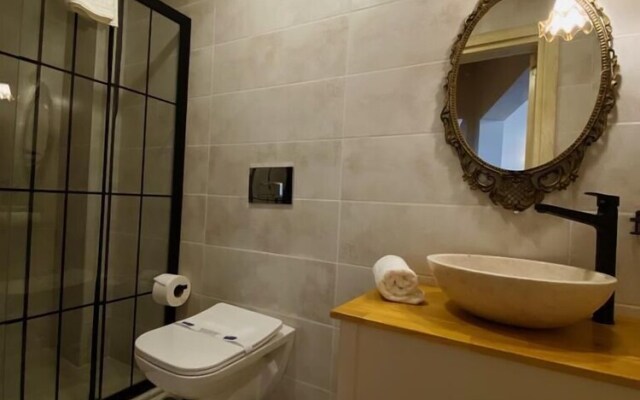 Sakli Tas Konak Otel