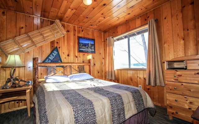 Shore Acres Lodge