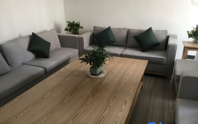 Yulin Xiaozhu Homestay (Shanghai Safari Park)