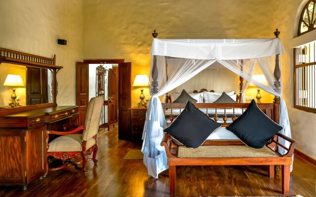 Pedlars Manor