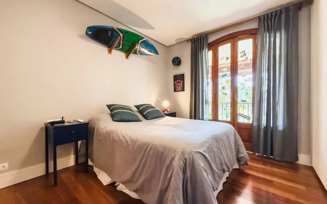 Refúgio de Alto Padrão na Granja Viana