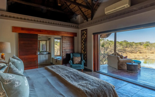 Waterbuck Game Lodge