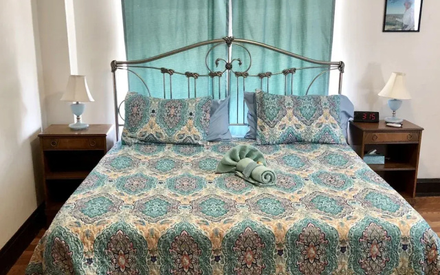Trucountry Inn