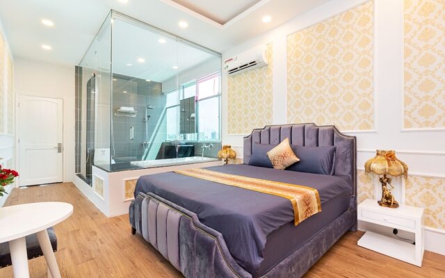 White Diamond PN Hotel