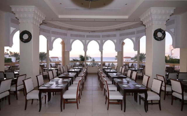 Continental Plaza Beach Resort (Ex. Inter Plaza Beach)