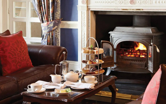 New House Country Hotel