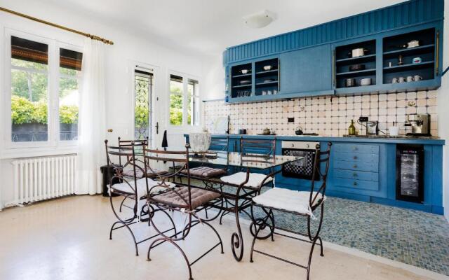 LA PARENTHESE - Garden