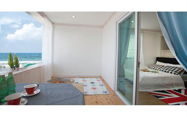 Donghae Marine Park Pension
