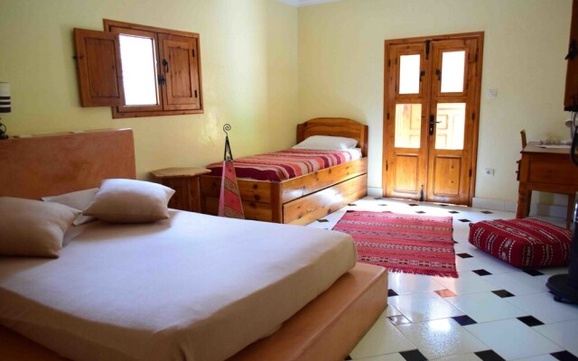 Auberge le Maquis