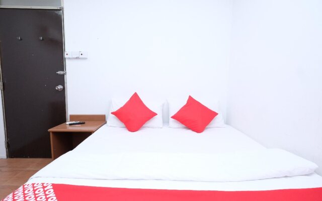 OYO 715 Mr J Hotel Kota Bharu