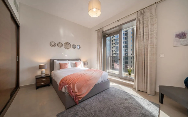 Stunning flat with balcony in Sparkle Tower