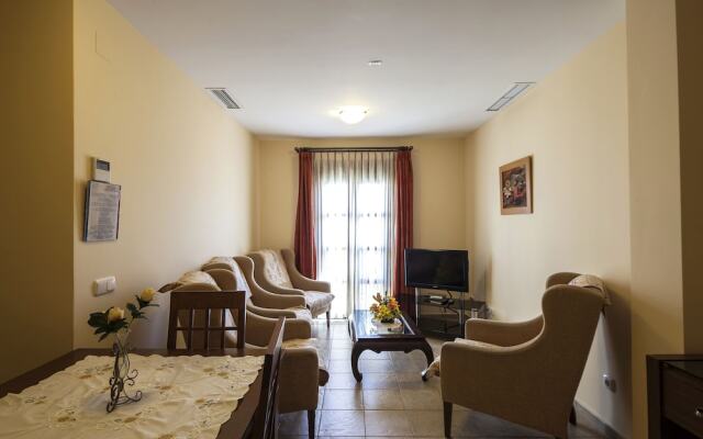 Apartamentos Turísticos Casa de La Borrega