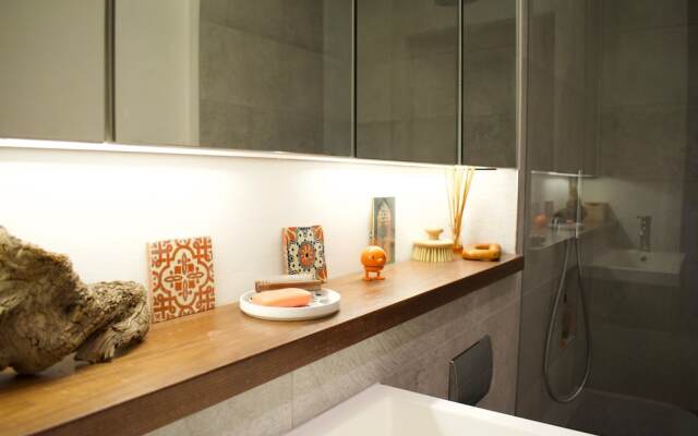 Stylish Georgian Apartment in Leith