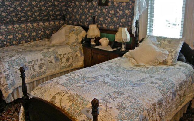 The Old Tower House Bed  Breakfast