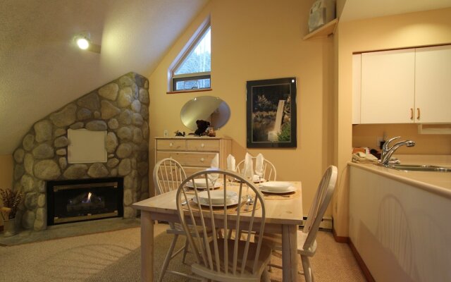 Lake Placid Lodge By Whistler Retreats