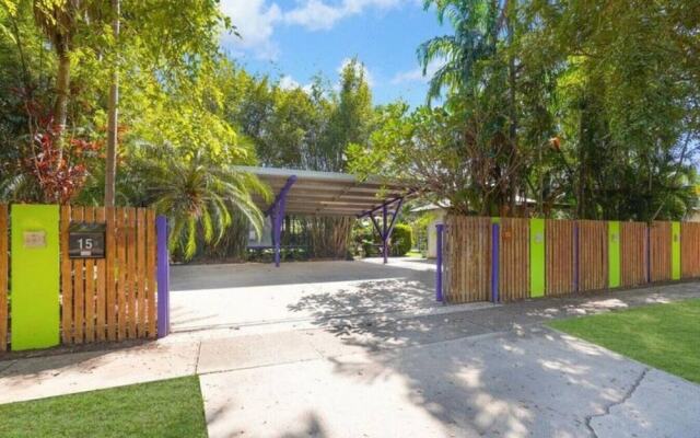 ZENHOUSE NIGHTCLIFF - 6BR Tropical Oasis
