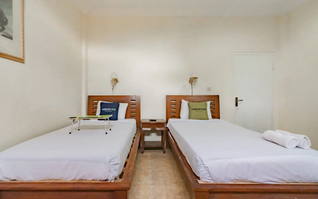 Urbanview Hotel Mon Bel Cibodas