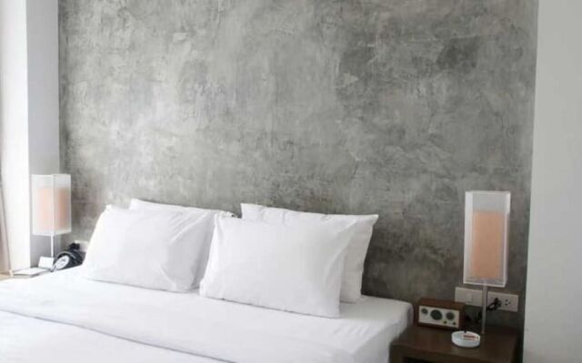 Hotel Lotus Grand