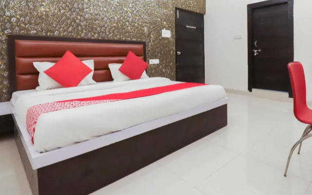 Hotel R.J Palace by OYO Rooms
