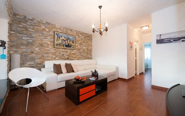 Apartment 50 Meters from the sea GC16