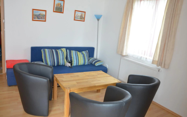 Lipno Riviéra - Myši v botě