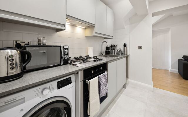 Stylish 2 Bedroom Apartment