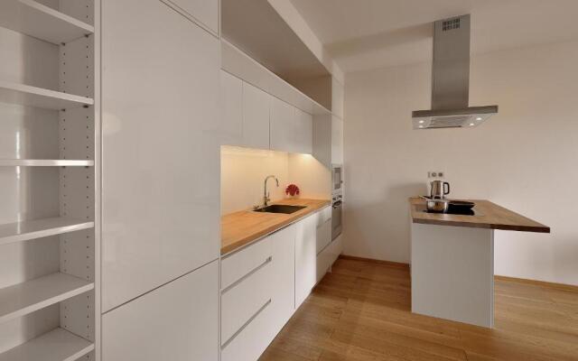 Contactless Key-Box Check-in Apartments by Ambiente