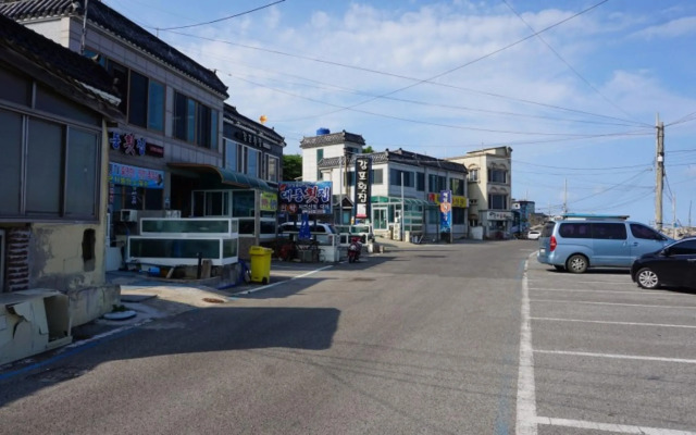 Gyeongju Marimo Pension