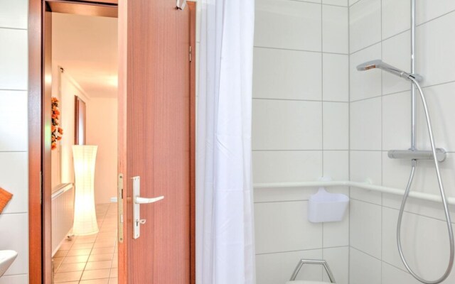 Sunny Flat in Bad Driburg With Garden