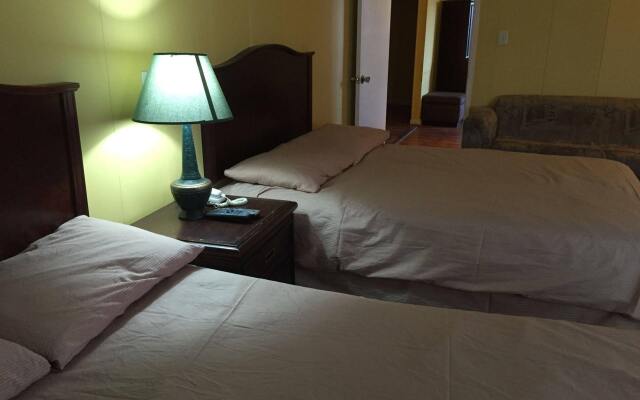 Stampeder Motel