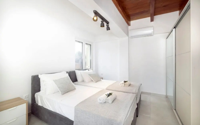 Villa Konstantinos Hilltop Vineyard Escape