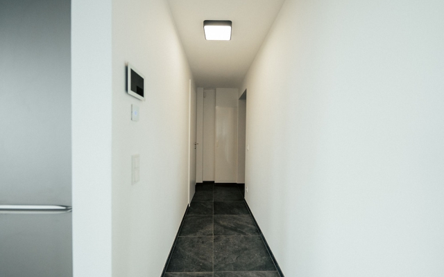 Inviting Apt w Spa Fitness & Swim Pool