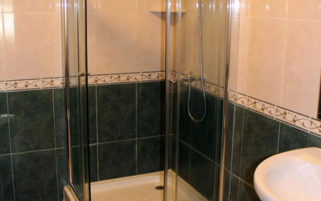 Hostal DP Cristal