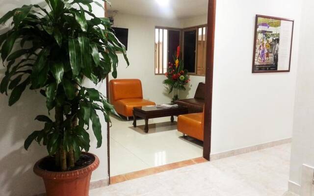 Hotel Center