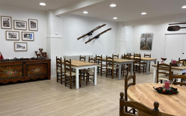 Hotel Joan Canejan