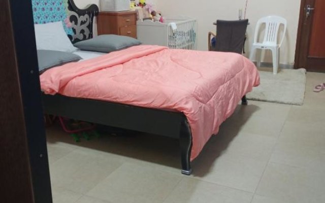 Furnished room just 1 minute to Al ain mall