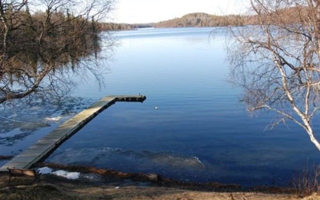 Daniels Lake Lodge B&B