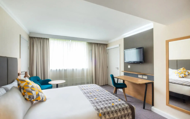 Holiday Inn High Wycombe M40, Jct. 4 by IHG