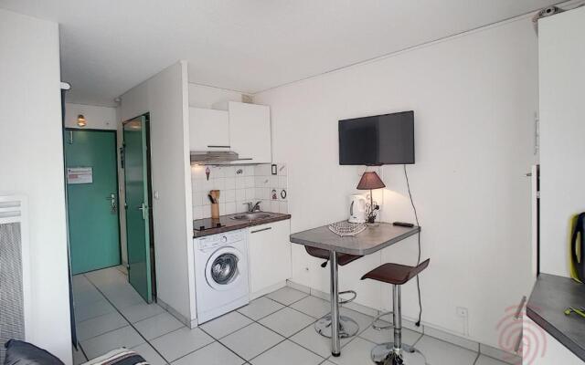 Appartement Lamalou-les-Bains, 1 pièce, 2 personnes - FR-1-451-92